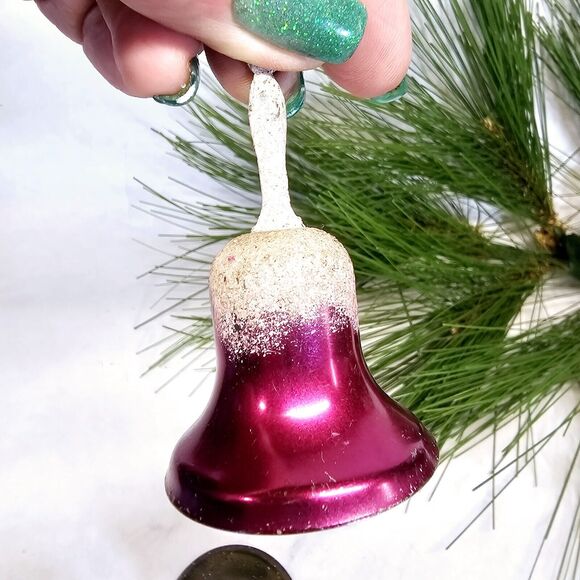 5 Vintage Glitter Snowy Metal Bells Christmas Tree Ornaments w/handle & clapper - Picture 5 of 11